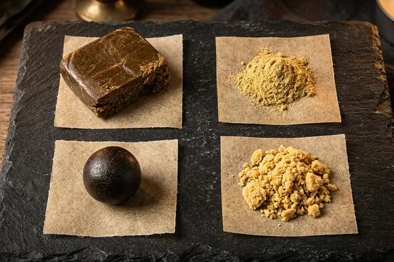 Varieties of CBD hash: charas, pollen and moonrock
