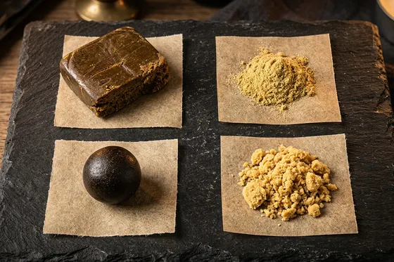 Varieties of CBD hash: charas, pollen and moonrock